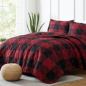 New Red & Black 3 Piece Westport Woodland Check Reversible Quilt Set King